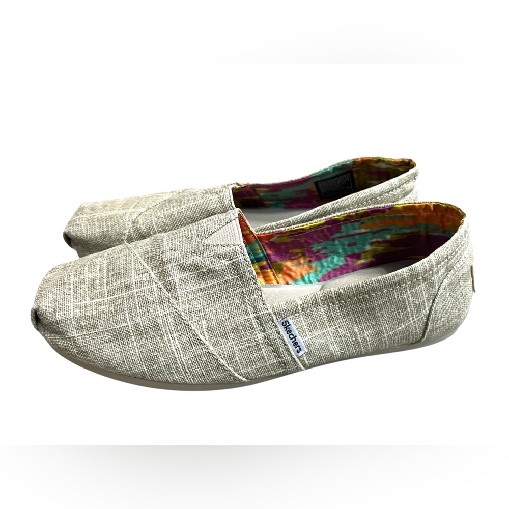 Skechers BOBS Womens 5.5 Beige Tan Canvas Slip On Flats Memory Foam Comfort